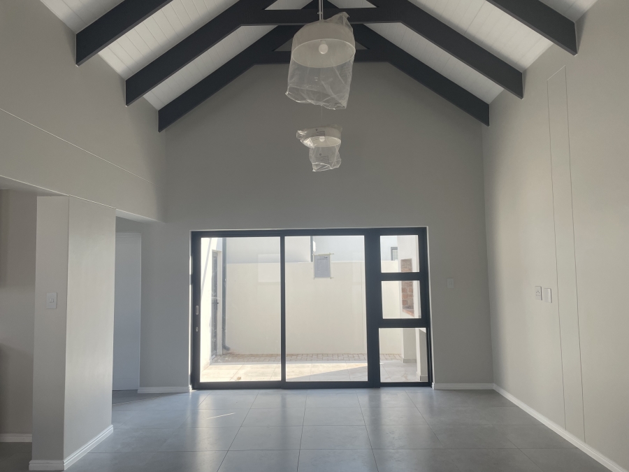 2 Bedroom Property for Sale in Laguna Western Cape